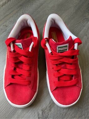 Puma Smash V2 Kids Sneakers Red White Suede Shoes Size US 2C